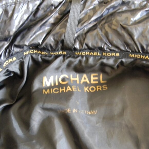 Micheal Kors Long Black Puffer Style Jacket Coat EUC - Picture 3 of 7